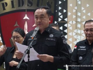 SKANDAL KORUPSI SATELIT KEMHAN: Laksda TNI (Purn) Leonardi, ATVDH, dan CEO Navayo Resmi Tersangka !